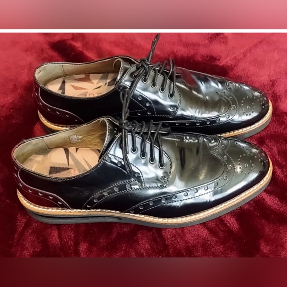 Nobrand Polished Leather Black/Burgundy Brogue Wingtips Sz 41 ( 8.5 M, 10 WO) - Picture 4 of 13